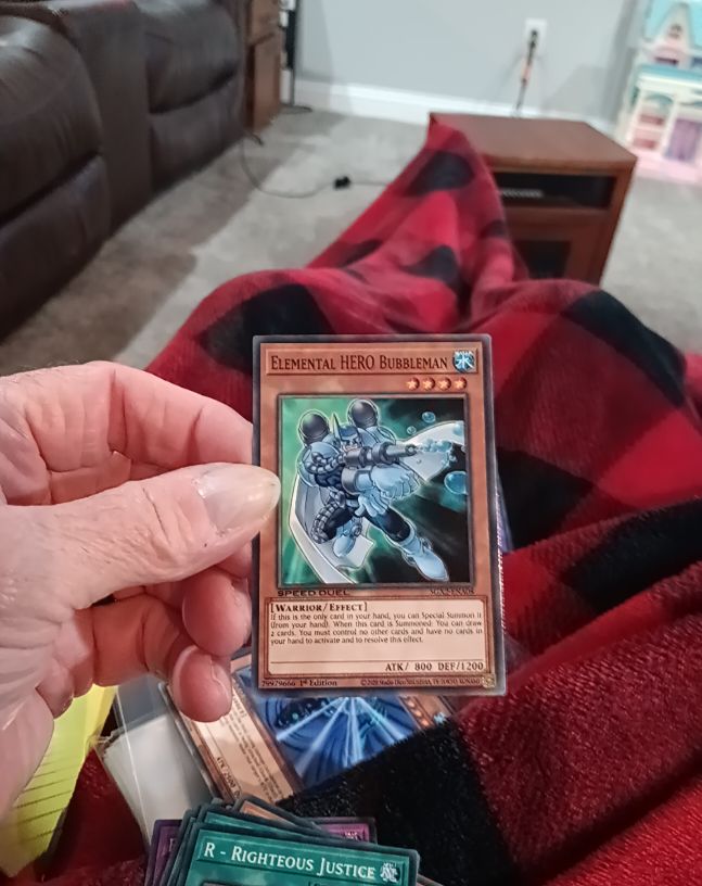 2003 Yu-Gi-Oh! DP1-EN009 Elemental HERO Bubbleman — front