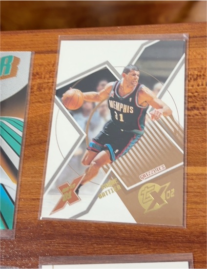 2001-02 Fleer E-X #118 Shane Battier Rookie Card — front
