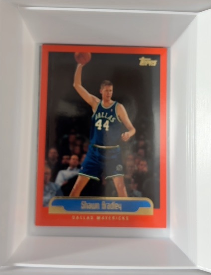 1999 Topps #58 Shawn Bradley Dallas Mavericks — front