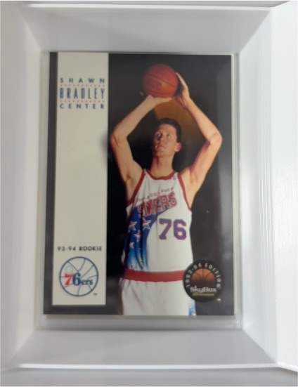 1993-94 SkyBox Premium #188 Shawn Bradley — front