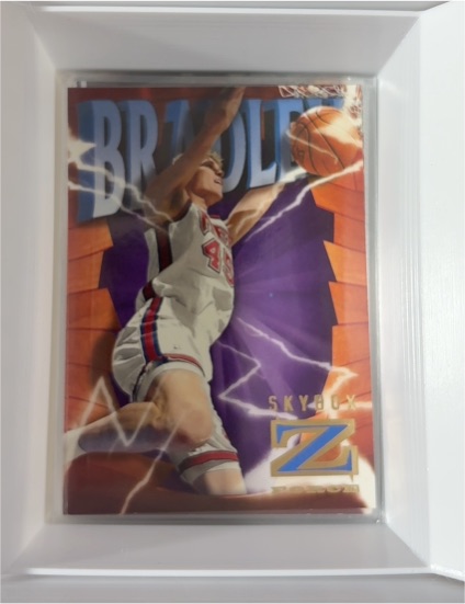 1996-97 SkyBox Z-Force #55 Shawn Bradley — front