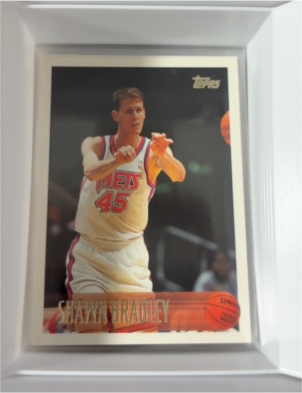 1996-97 Topps #44 Shawn Bradley — front