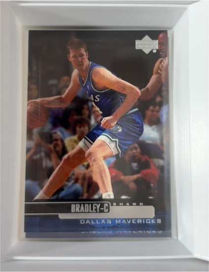 1999-00 Upper Deck #27 Shawn Bradley — front