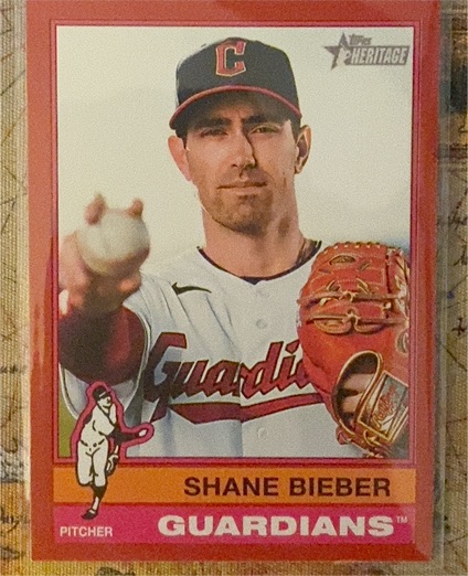 2025 Topps Heritage #477 Shane Bieber — front