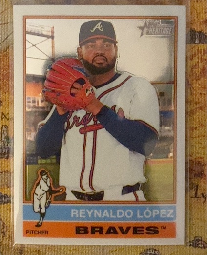2025 Topps Heritage #19 Reynaldo Lopez Chrome — front