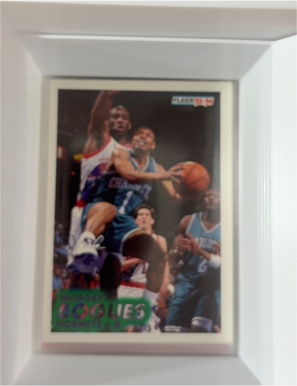 1993-94 Fleer #17 Muggsy Bogues — front