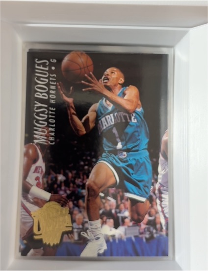 1994-95 Fleer Ultra #18 Muggsy Bogues — front