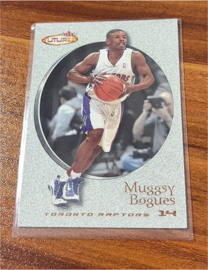 2000-01 Fleer Futures #30 Muggsy Bogues — front