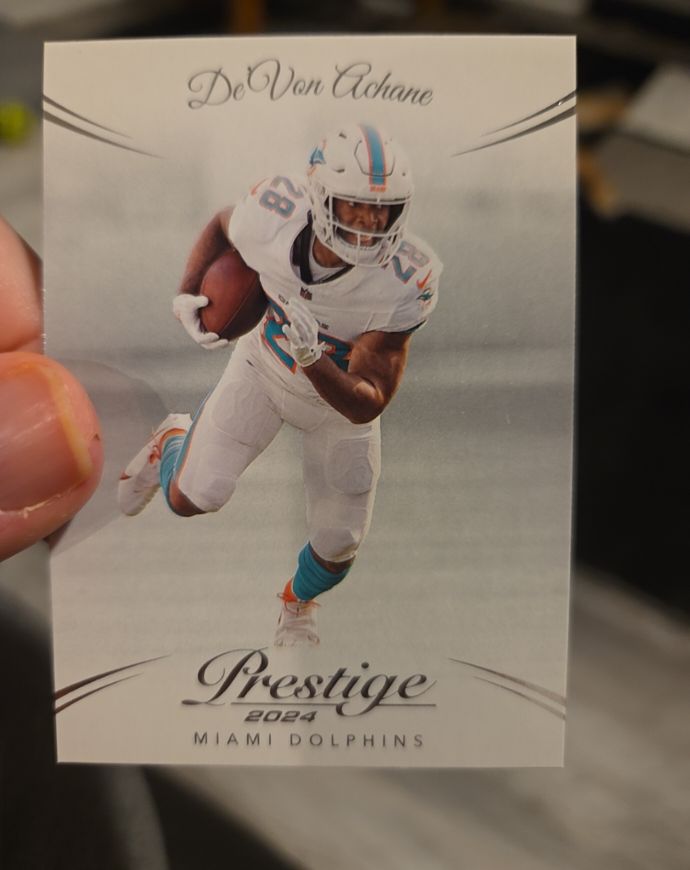 2024 Panini Prestige #186 De'Von Achane — front