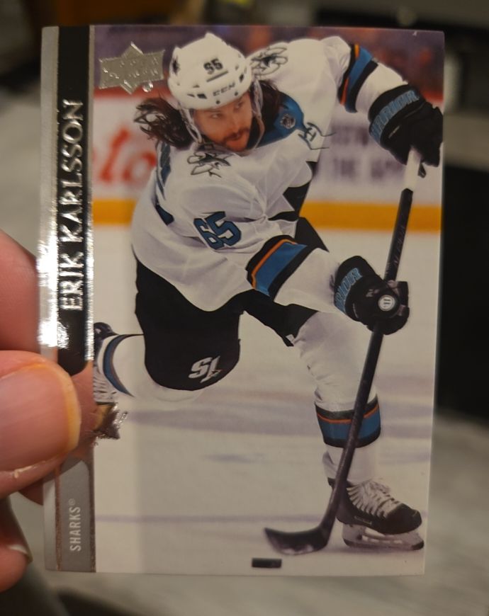 2020-21 Upper Deck Series 1 #146 Erik Karlsson — front