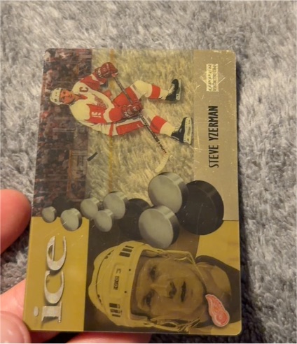 1998-99 Upper Deck Ice McDonalds #McD6 Steve Yzerman — front