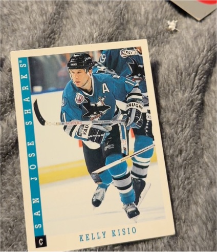 1991-92 Score #3T Kelly Kisio — front