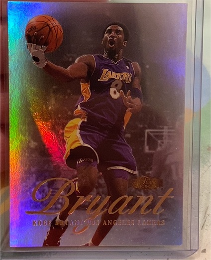 1999-00 Flair Showcase #50 Kobe Bryant — front