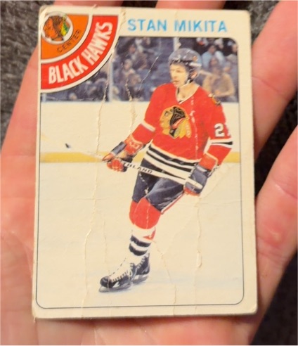 1978-79 O-Pee-Chee #75 Stan Mikita — front