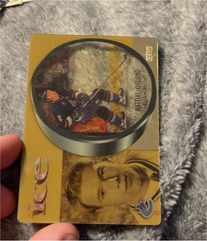 1998-99 McDonald's Upper Deck #22 Mattias Ohlund — front