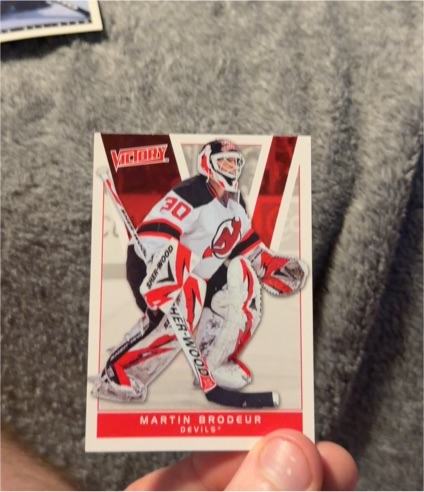 2010-11 Upper Deck Victory #112 Martin Brodeur — front