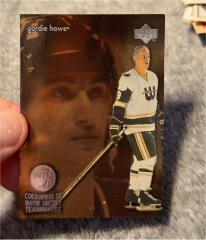 1998-99 McDonald's Upper Deck Gretzky's Teammates #T2 Gordie Howe — front