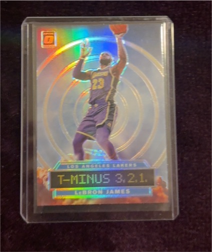 2019-20 Panini Donruss Optic #9 LeBron James T-Minus 3,2,1 — front