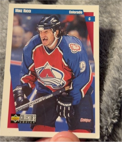 1997-98 Upper Deck Collector's Choice #61 Mike Ricci — front