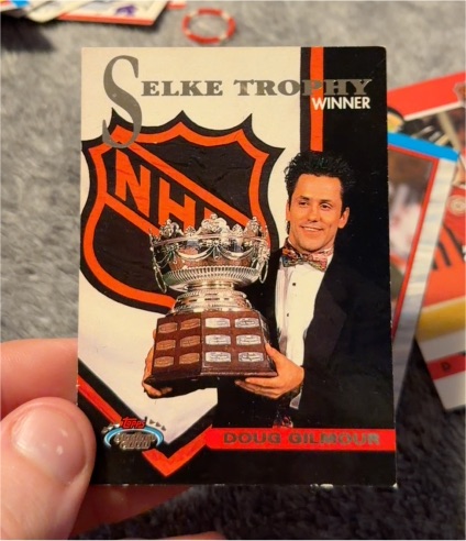 1993-94 Topps Stadium Club #149 Doug Gilmour Selke Trophy Winner — front