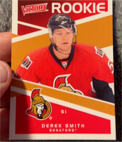 2010-11 Upper Deck Victory #240 Derek Smith — front