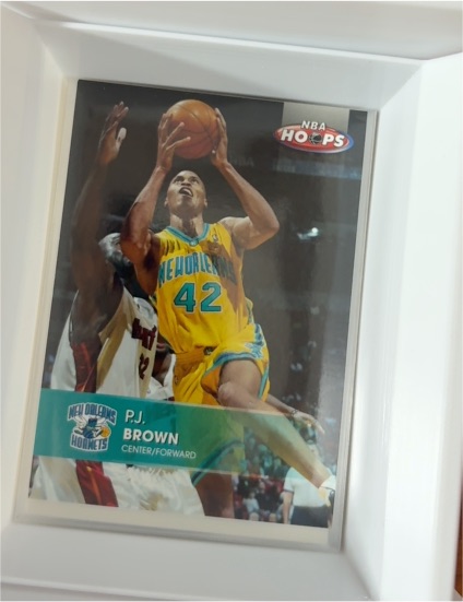 2003-04 NBA Hoops #56 P.J. Brown — front
