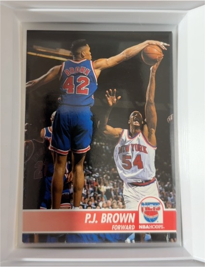 1994-95 NBA Hoops #132 P.J. Brown — front