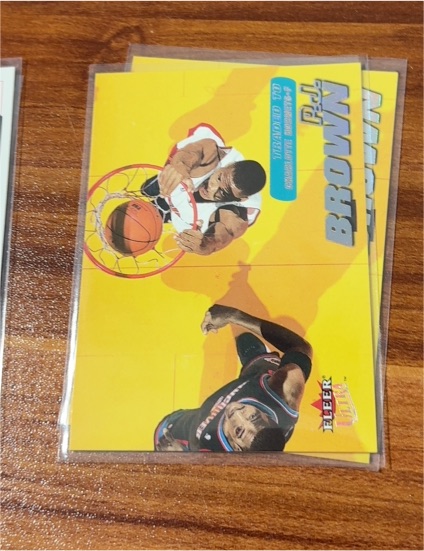 1993 Fleer Pro-View #DP3 Dee Brown — front