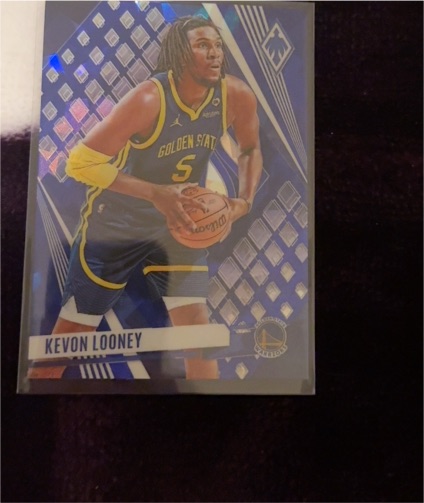 2023-24 Panini Phoenix #205 Kevon Looney — front