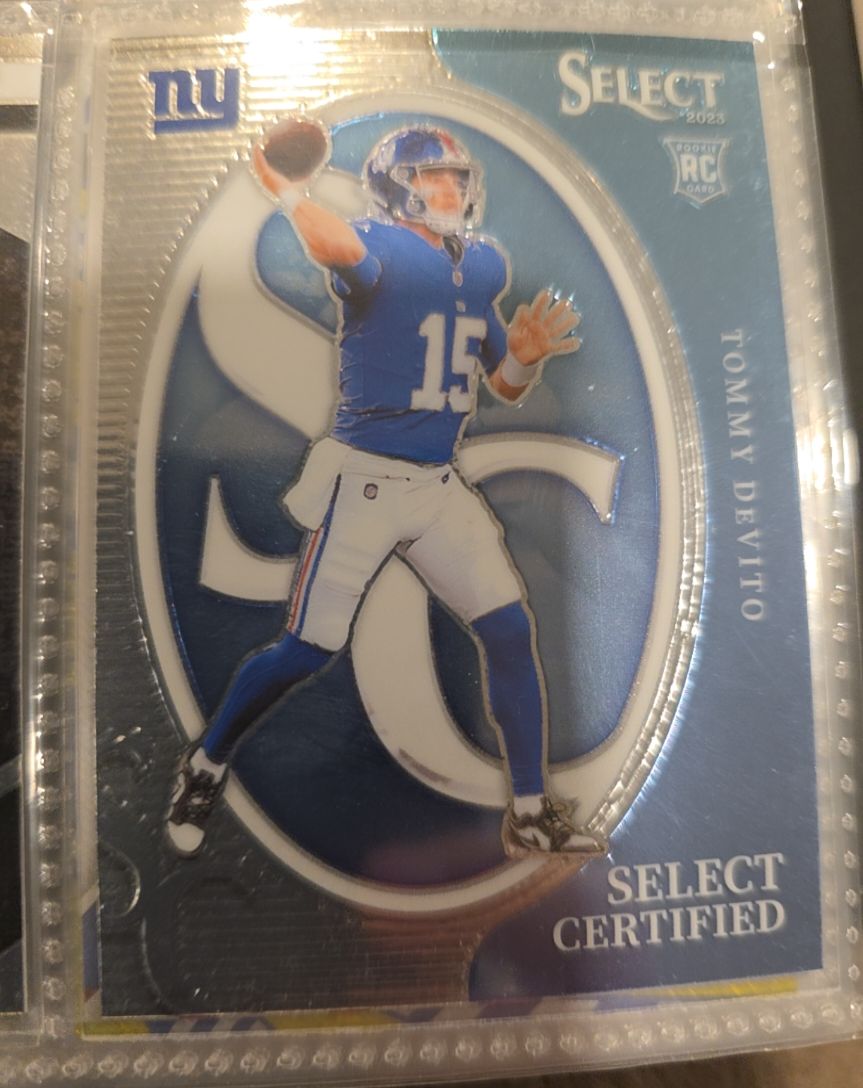 2023 Panini Select Certified Rookies #CRO-TDE Tommy DeVito — front