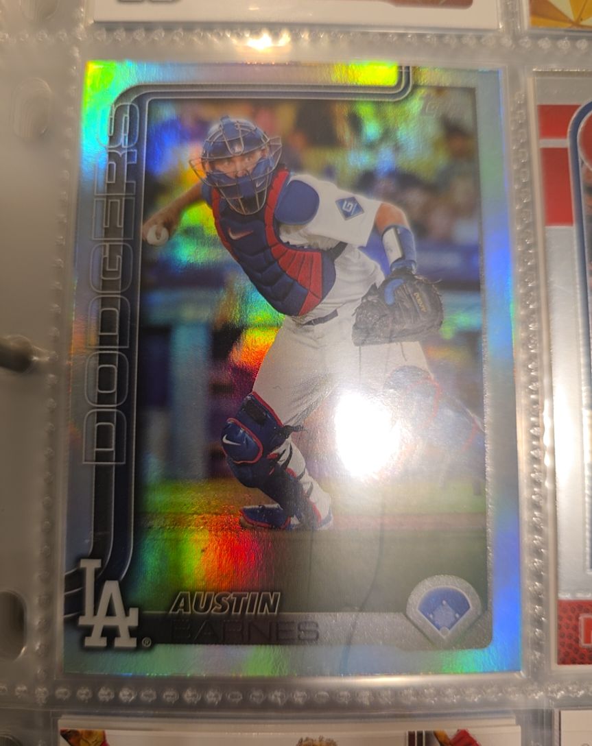 2025 Topps Series 2 #353 Austin Barnes — front