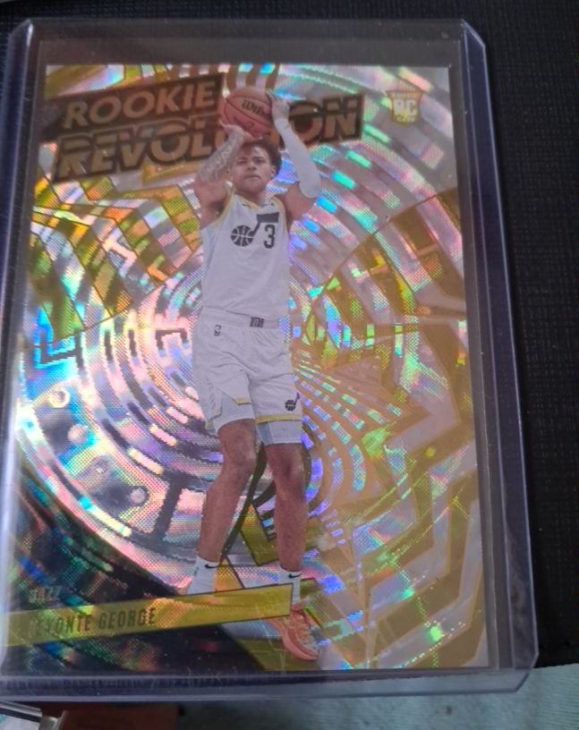2023-24 Panini Revolution Rookie Revolution #8 Keyonte George — front