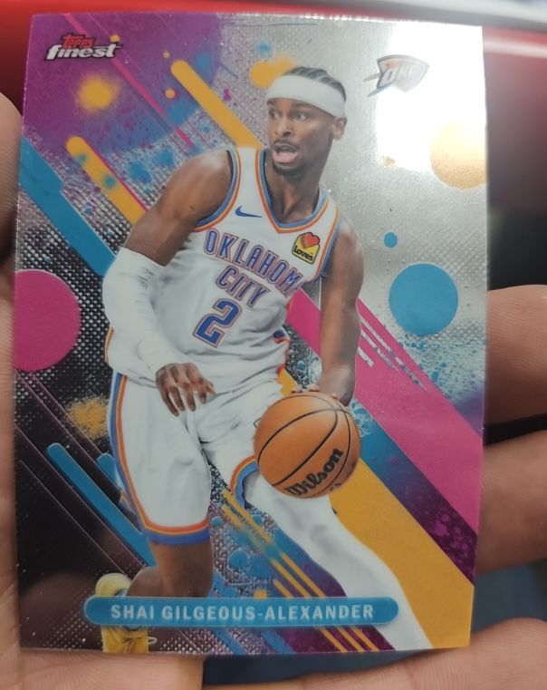2025-26 Topps Finest #66 Shai Gilgeous-Alexander — front