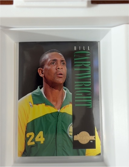1994-95 SkyBox Premium #286 Bill Cartwright — front