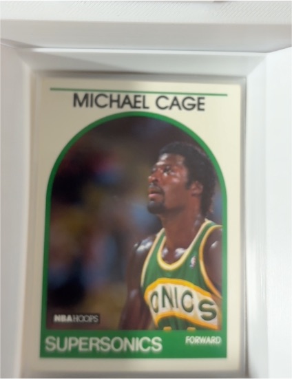 1989-90 NBA Hoops #245 Michael Cage — front