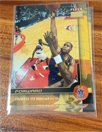 2001 Fleer #22 Jalen Rose — front