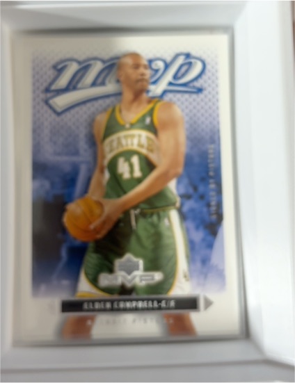 2003-04 Upper Deck MVP #43 Elden Campbell — front