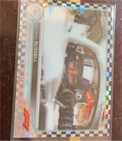 2022 Topps Chrome Formula 1 #19 George Russell — front