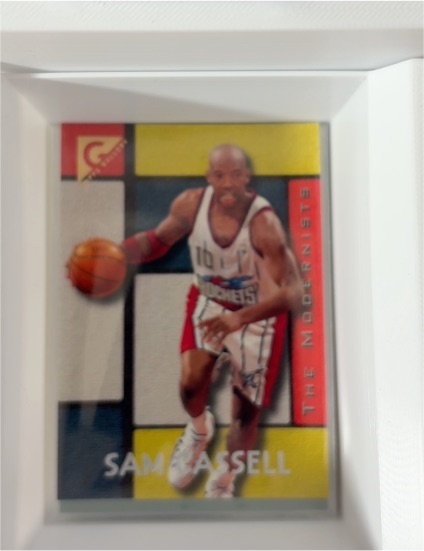 1995-96 Topps Gallery The Modernists #35 Sam Cassell — front