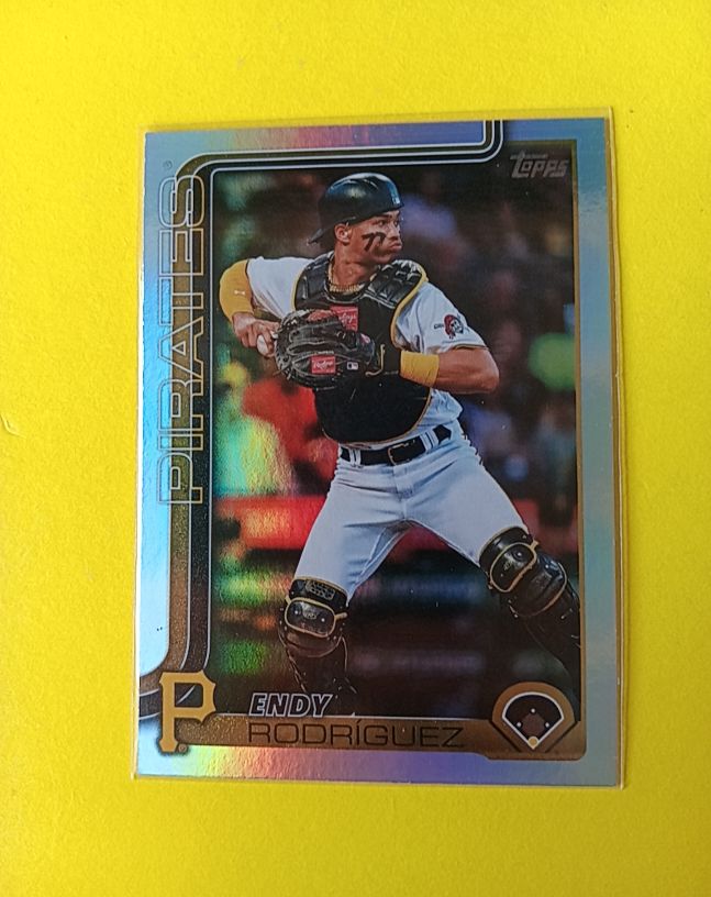 2025 Topps Series 2 #564 Endy Rodriguez — front