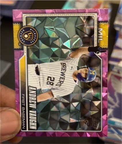 2026 Topps Series 1 #303 Andrew Vaughn Pink Diamante Foil Milwaukee Brewers — front