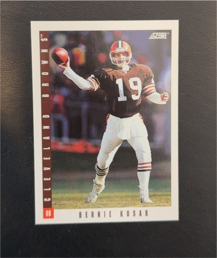 1993 Score #301 Bernie Kosar — front