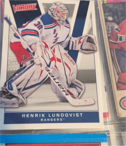2010-11 Upper Deck Victory #129 Henrik Lundqvist — front