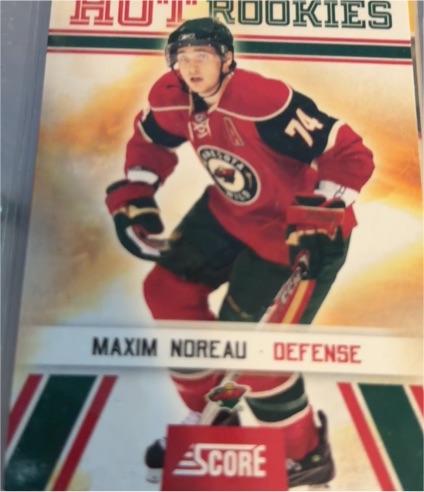 2010-11 Score #536 Maxim Noreau Hot Rookies — front