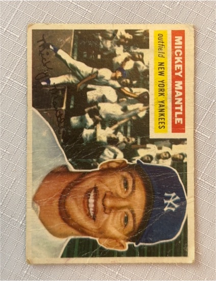 1956 Topps #135 Mickey Mantle — front
