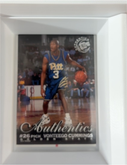 1999 Press Pass Authentics #20 Vonteego Cummings — front