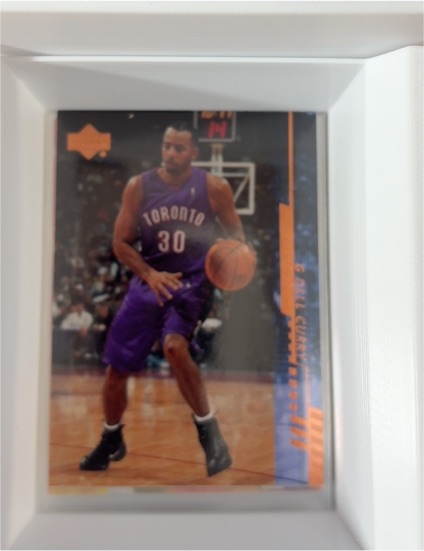 2000-01 Upper Deck #163 Dell Curry — front