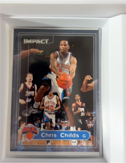 1999-00 SkyBox Impact #54 Chris Childs — front