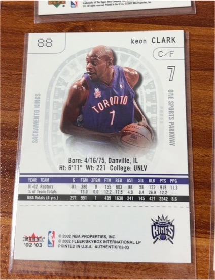2002-03 Fleer #88 Keon Clark — front