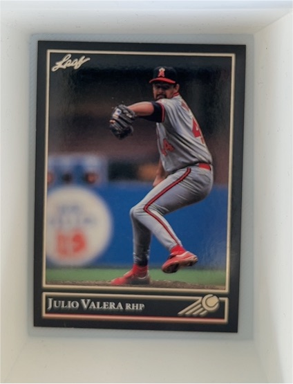 1992 Leaf #490 Julio Valera — front
